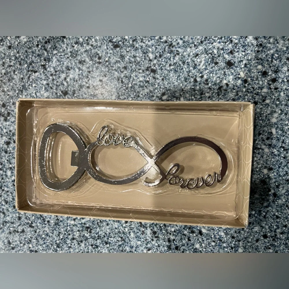 BRAND NEW 24 Pcs Love Forever Bottle Openers for Wedding, Bridal Shower Favors